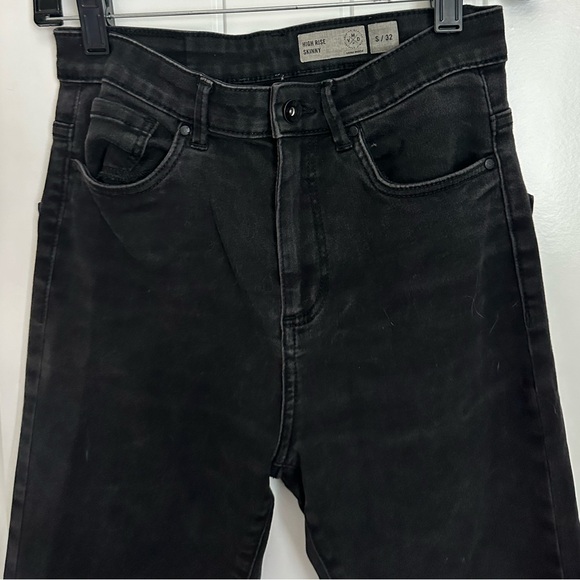 Vero Moda Jeans (Size 2) - Picture 1 of 6